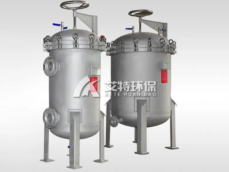 100T/H化工厂袋式过滤器